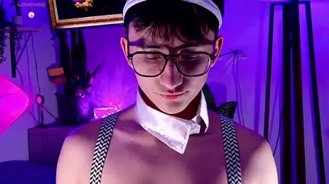 Sr_evann webcam stripchat model stream image